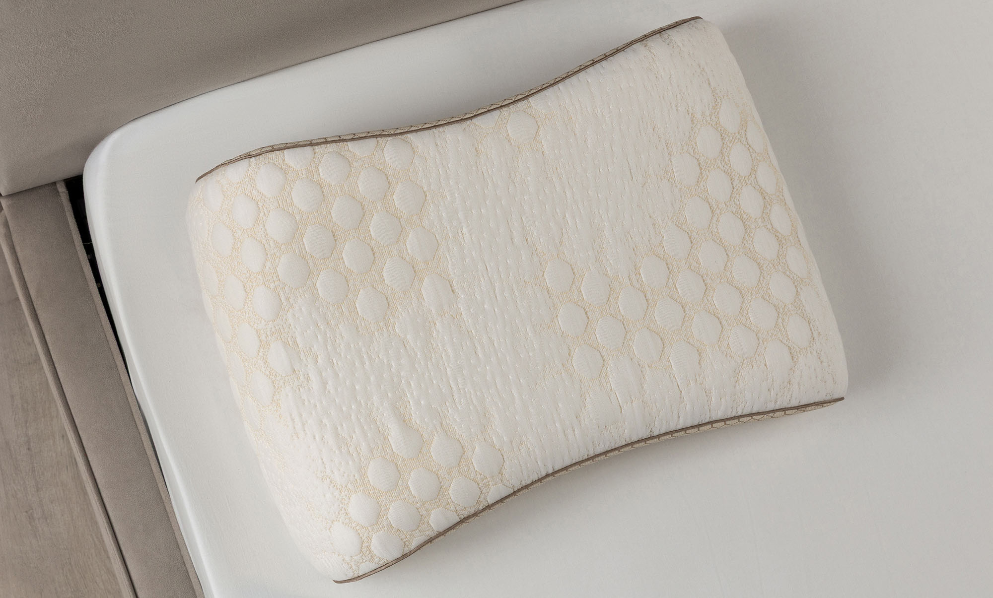Подушка Ortho Contour, 39x59 в мебель-центре Озерцо