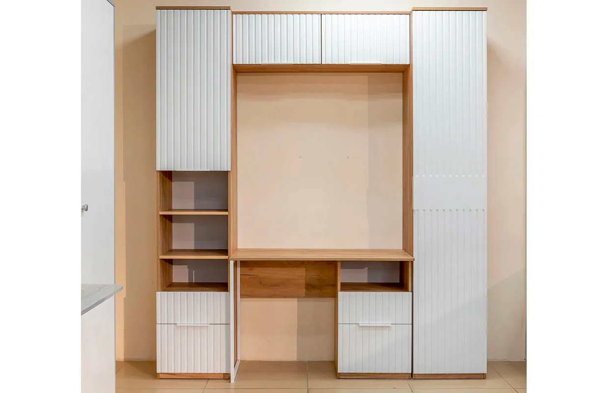 Стол письменный Хилтон Тип 1 (Дуб Крафт Золотой/Белый матовый) — Мебель-центр Озерцо