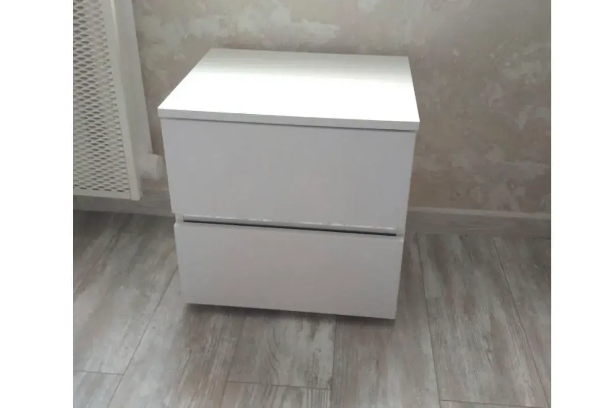 Тумба прикроватная Линда 4 — Мебель-центр Озерцо