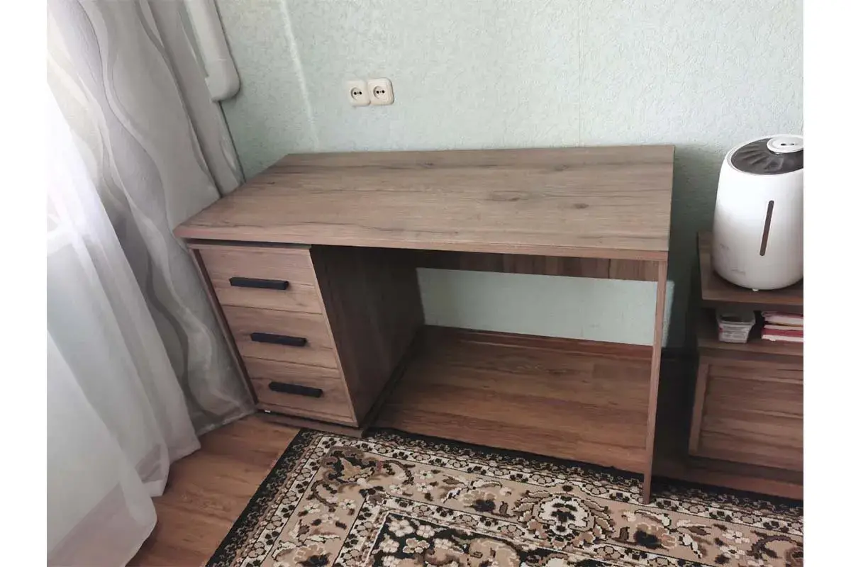 Стол письменный Nature 84 (Дуб табачный Craft/Черный) — Мебель-центр Озерцо