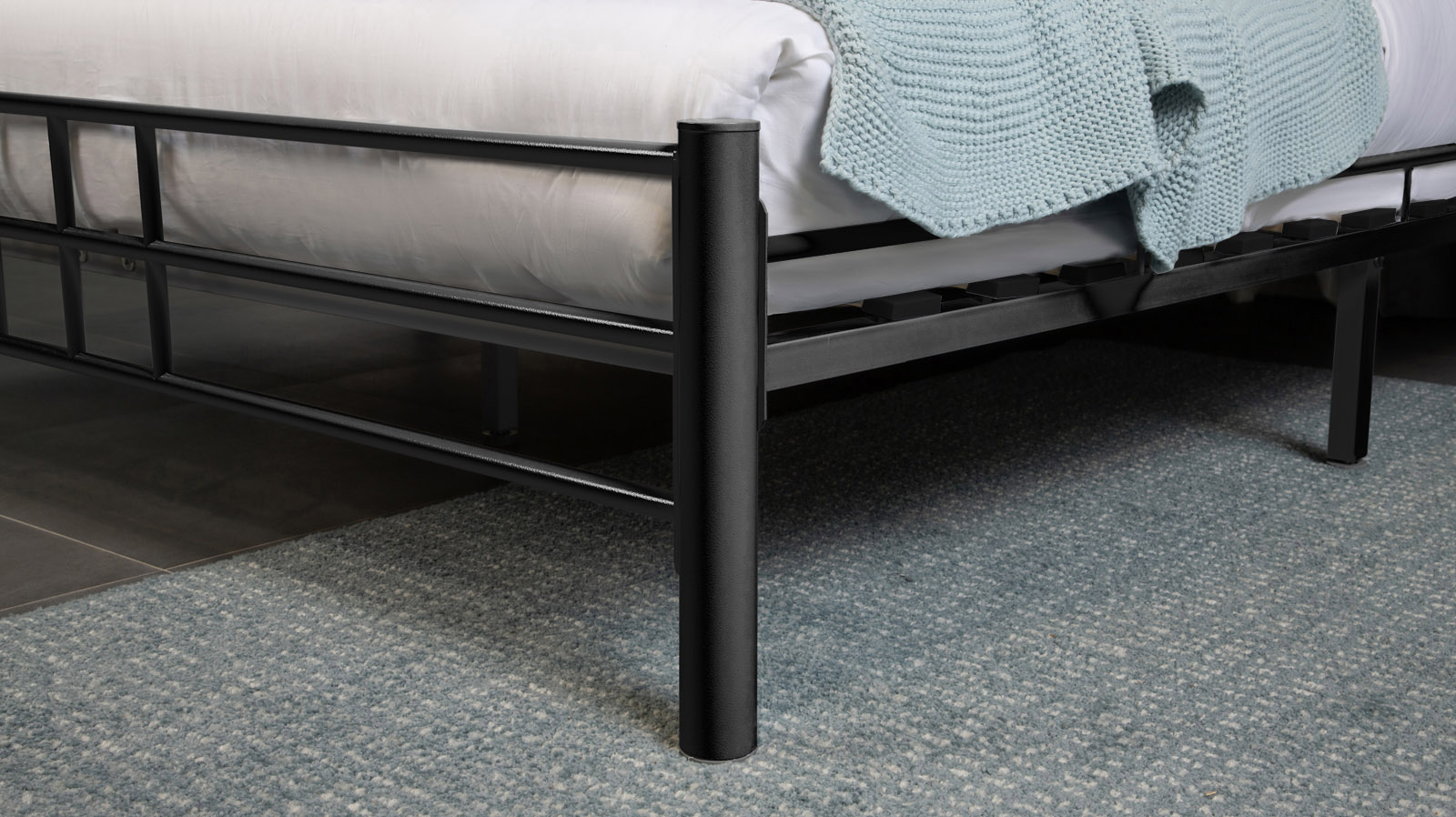 Кровать Chris, цвет черный 160x200 - купить в Озерце