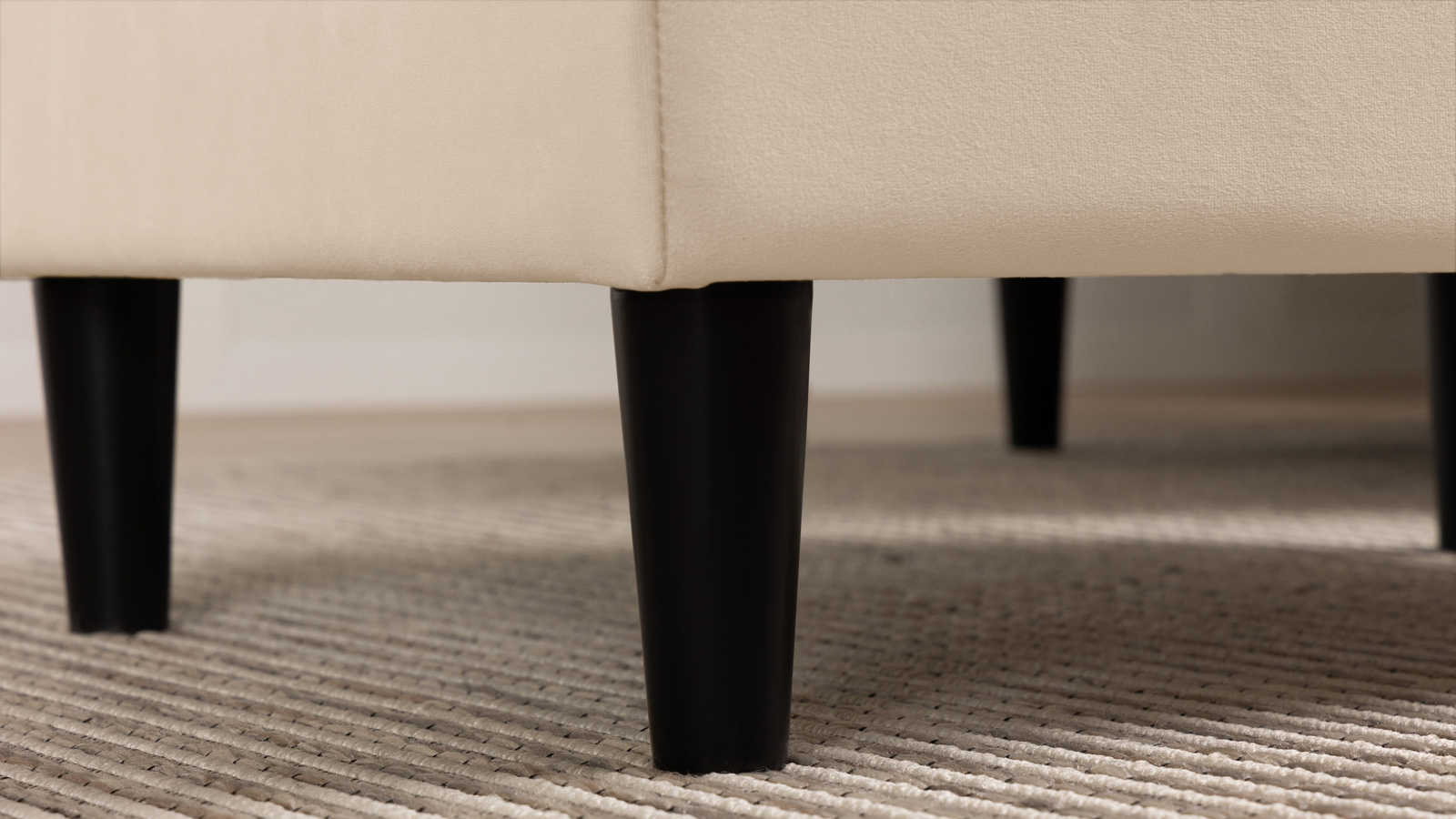 Пуф Amani Pro, Тк. Тк. Casanova Milk 53x68 — купить в Озерце