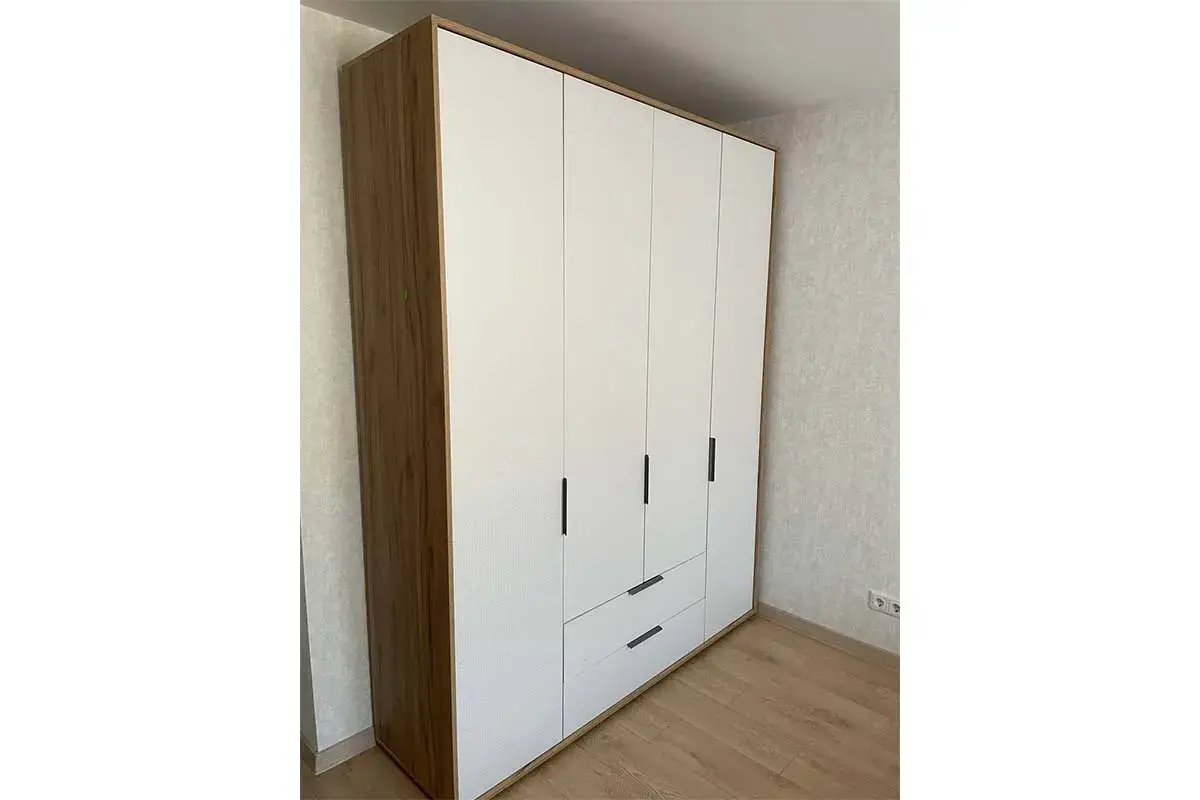 Шкаф четырехдверный Николь Мод.8 (Белый/Дуб Альпийский) в мебель-центре Озерцо