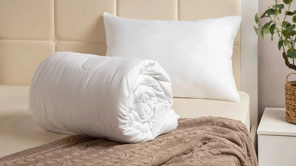 Комплект Elso Small одеяло Elso 140x205 + подушка Ray 50x70 в мебель-центре Озерцо