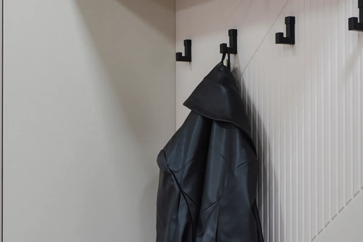 Вешалка настенная Кашемир (Кашемир/Сантьяго) — Мебель-центр Озерцо