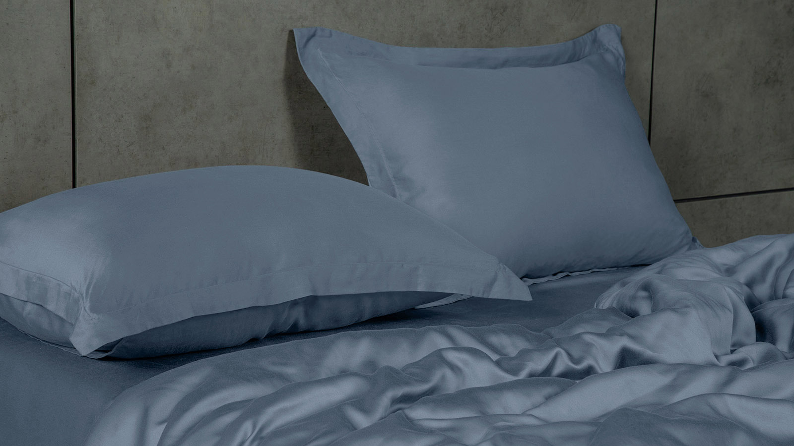 Простынь на резинке Comfort Solid Tencel, цвет Синий металлик 160x200 в мебель-центре Озерцо