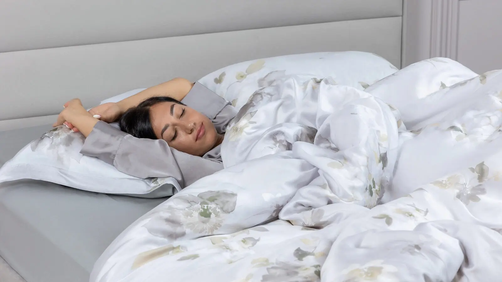 Постельное белье Trend Tencel Silver 140x205, без простыни в мебель-центре Озерцо