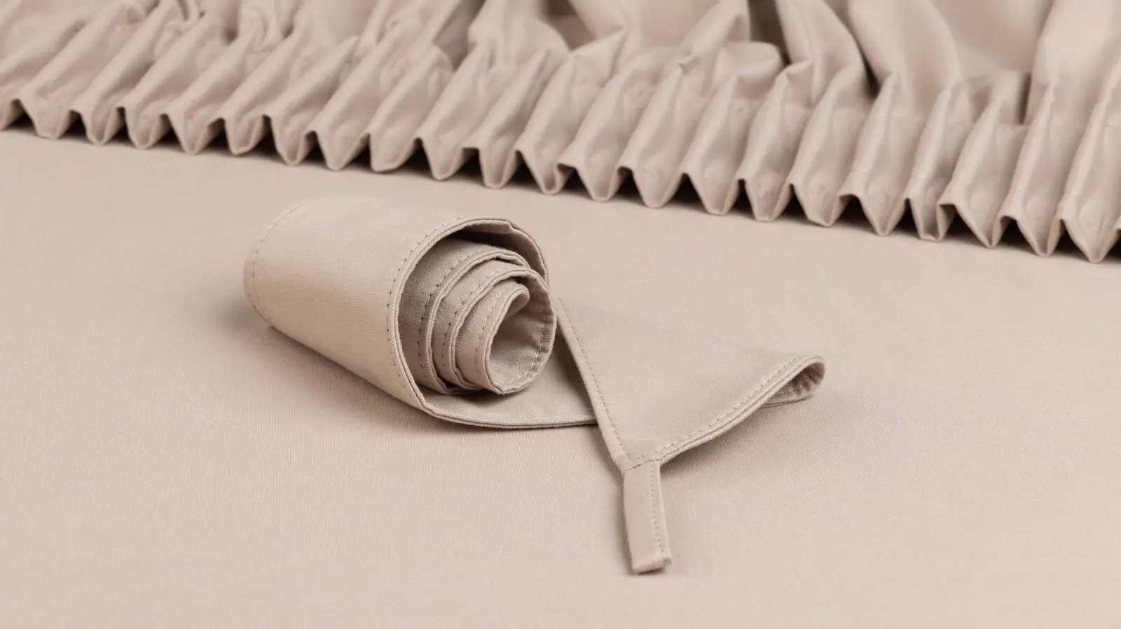 Шторы Blackout Basic 2.0, цвет: песочный 160x280 в мебель-центре Озерцо