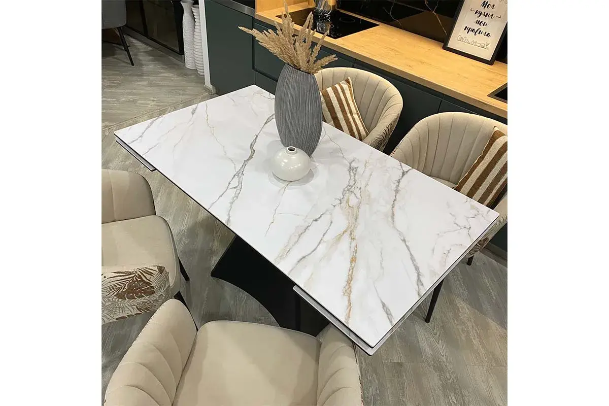 Стол обеденный Шанти 1400(2000) (Керамика с желтыми прожилками 170107 / МДФ Черный кварц / рама черная / металл черный - купить в Озерце