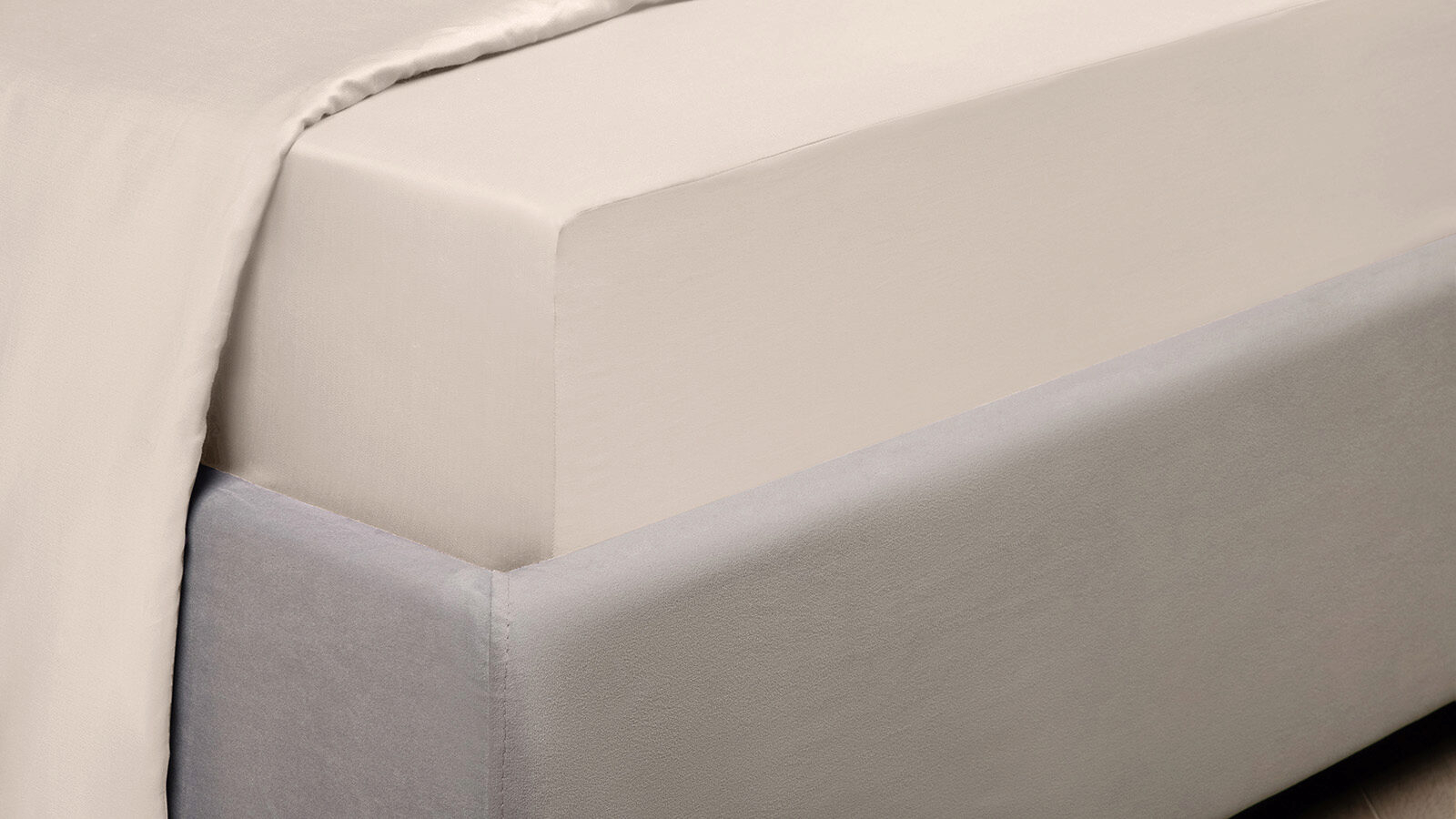 Простынь на резинке Maco Sateen Ваниль 180x200 в мебель-центре Озерцо