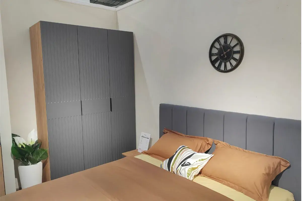 Шкаф для одежды Хилтон (Дуб Крафт золотой/Графит матовый) в мебель-центре Озерцо