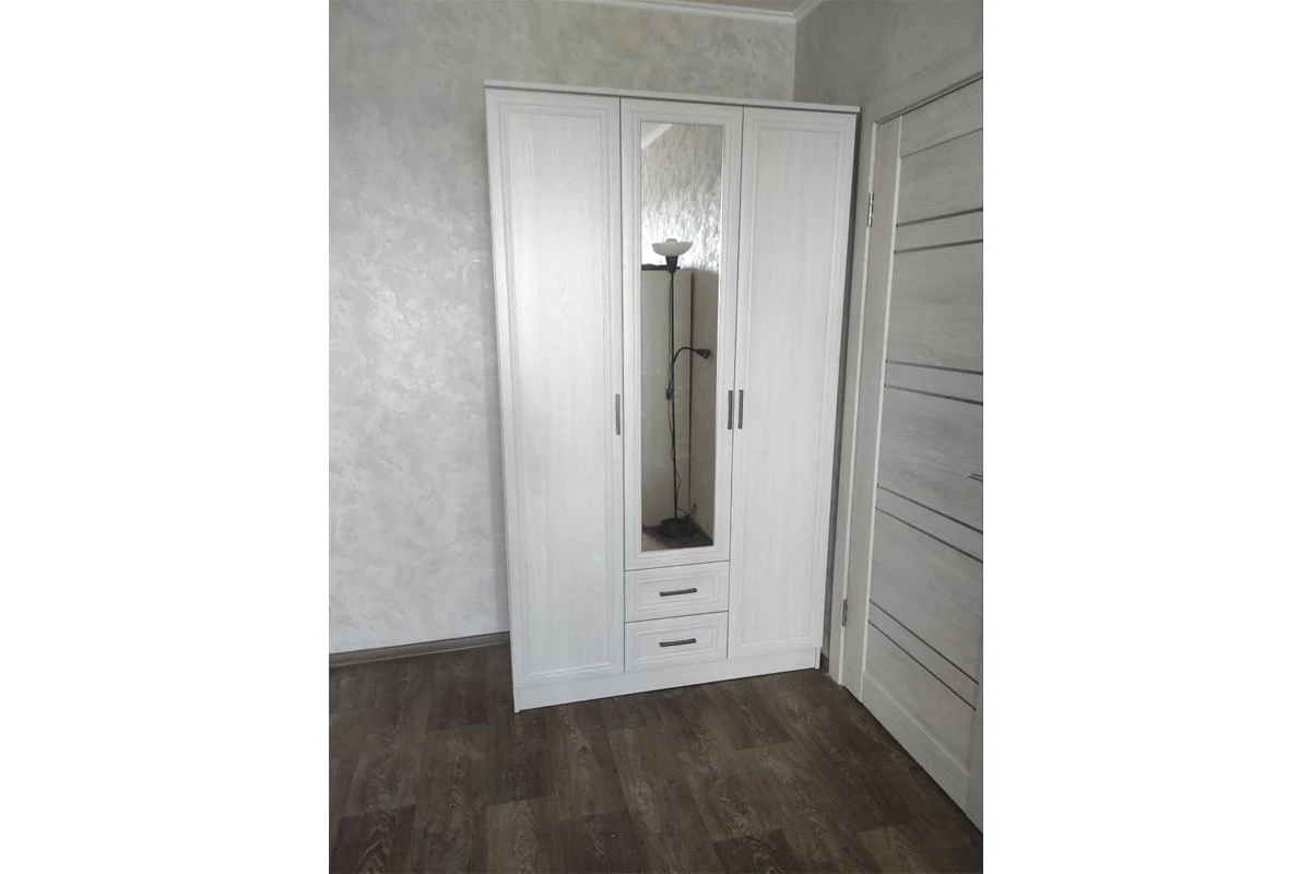 ПРИНЦЕССА Шкаф трёхстворчатый в мебель-центре Озерцо