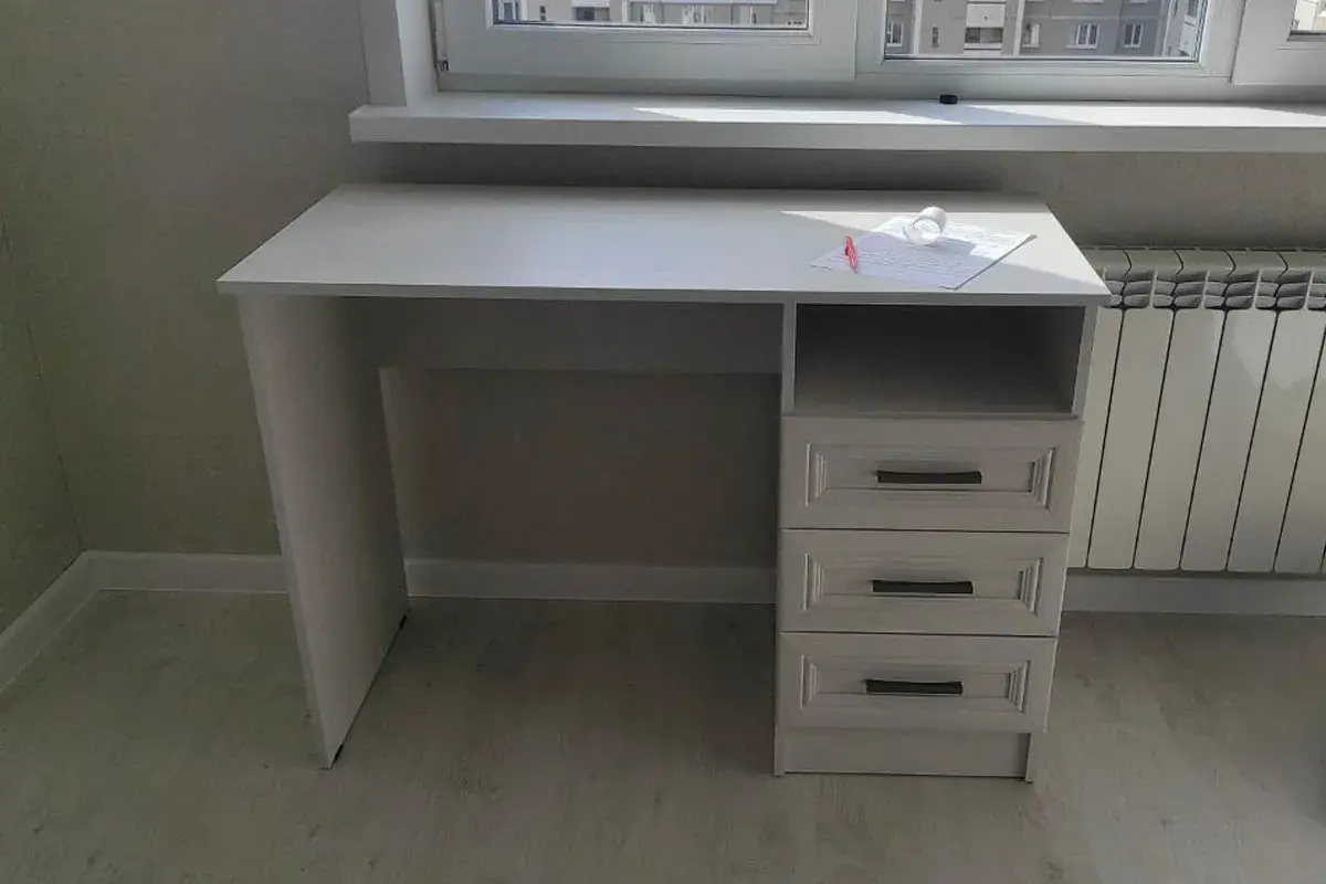 ПРИНЦЕССА Стол письменный Астрид — Мебель-центр Озерцо