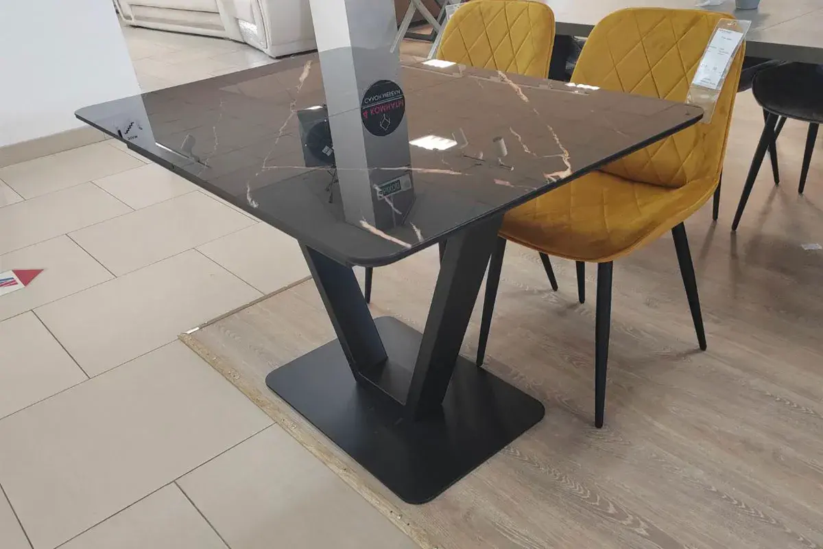 Стол обеденный Луи 1200(1600) (Стекло с фотопечатью Обсидиан / МДФ Черная шагрень / рама черная / металл черный) - купить в Озерце