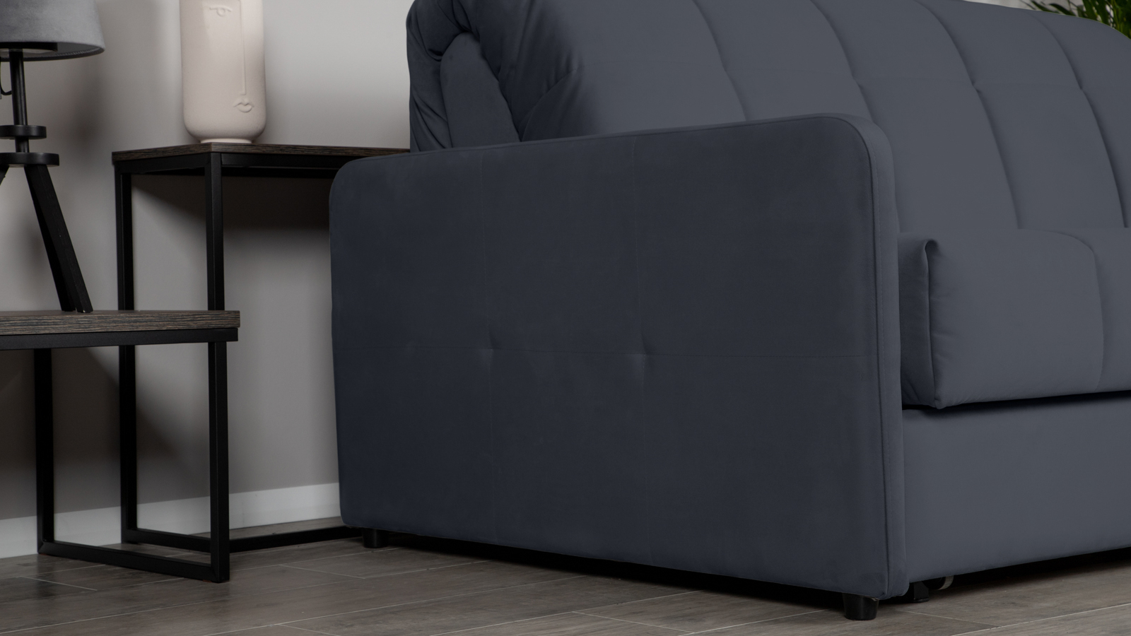 Диван - кровать Domo Pro с узкими подлокотниками, стежка квадрат, ткань Sky Velvet 40 160x216 — купить в Озерце