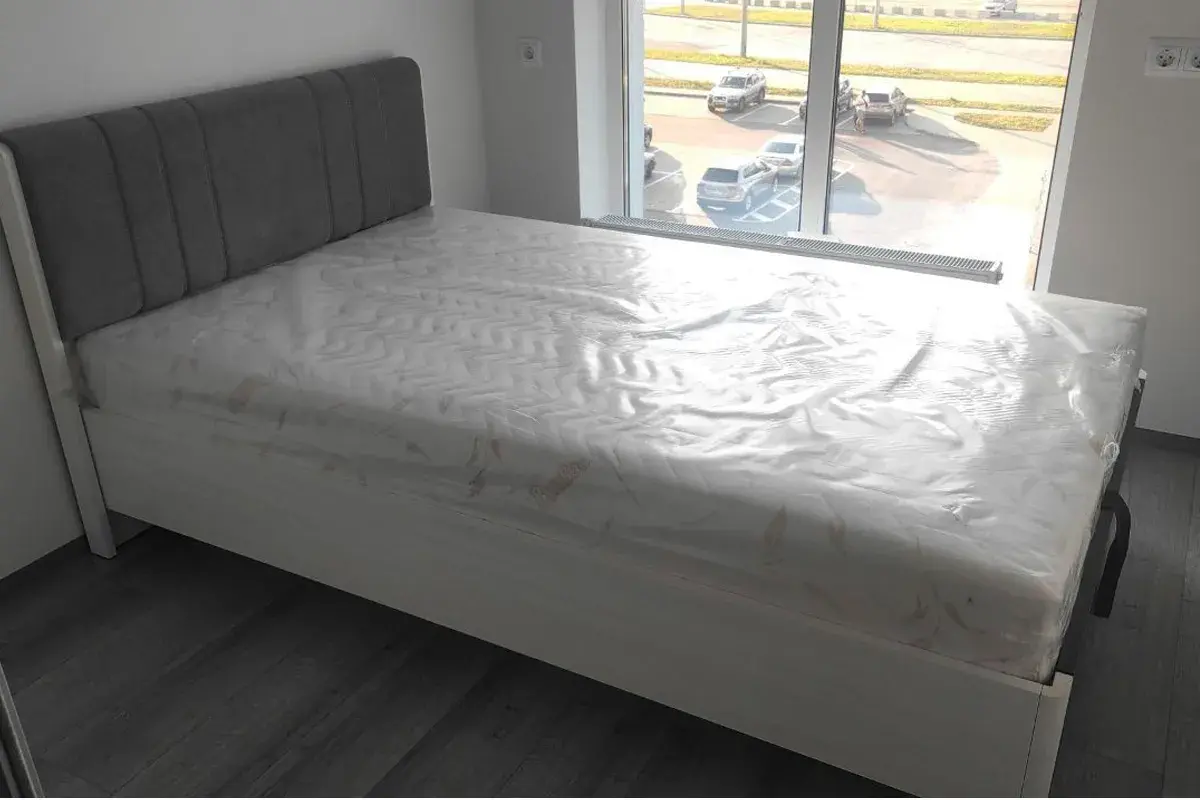 Кровать КР-4012-СЯ-АМ (Снежный Ясень/Антрацит Матовый) - купить в Озерце