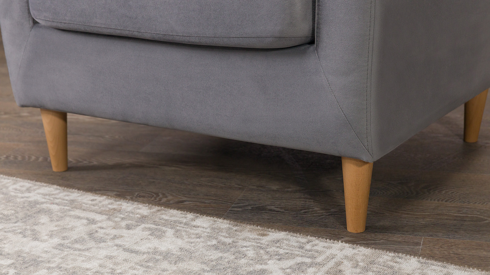 Кресло Beyker Sky velvet 16, светлые ножки 75x86 — купить в Озерце