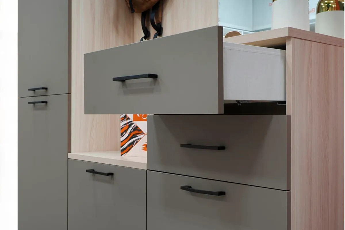 Тумба ТБ-5008-АС-ЛМ (Ясень Асахи/Латте Матовый) — Мебель-центр Озерцо