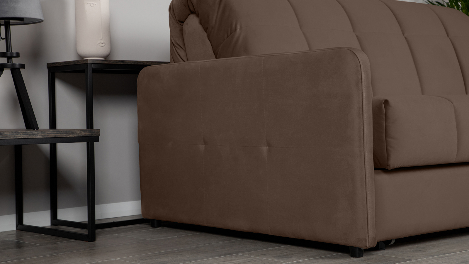 Диван - кровать Domo Pro с узкими подлокотниками, стежка квадрат, ткань Casanova Chocolate 180x216 — купить в Озерце