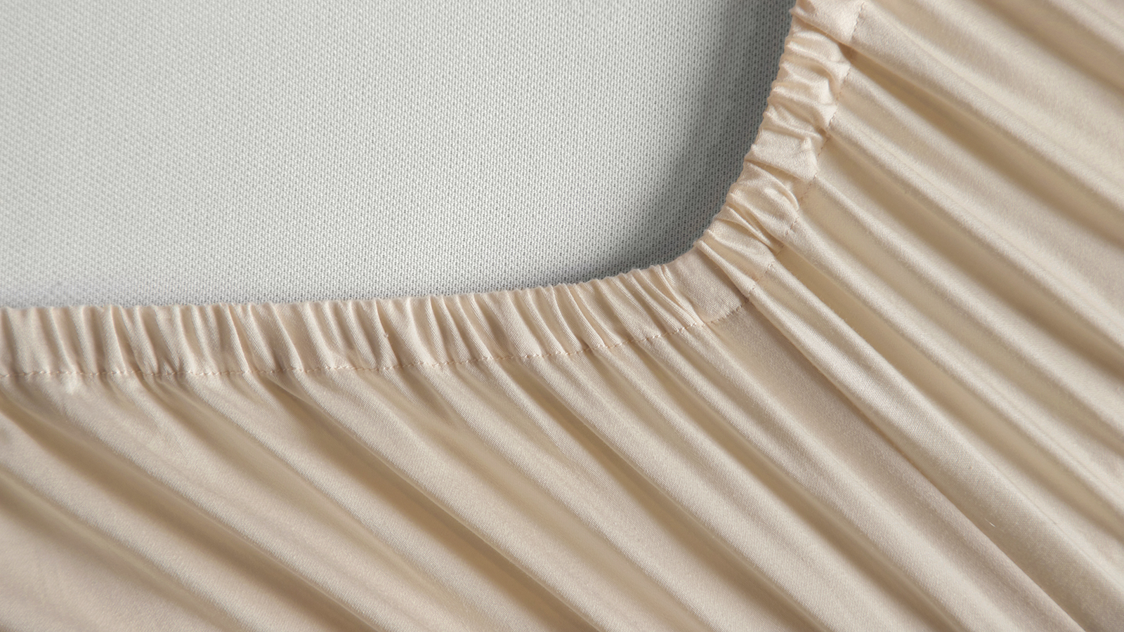 Простынь на резинке Крем-брюле 200x200 в мебель-центре Озерцо