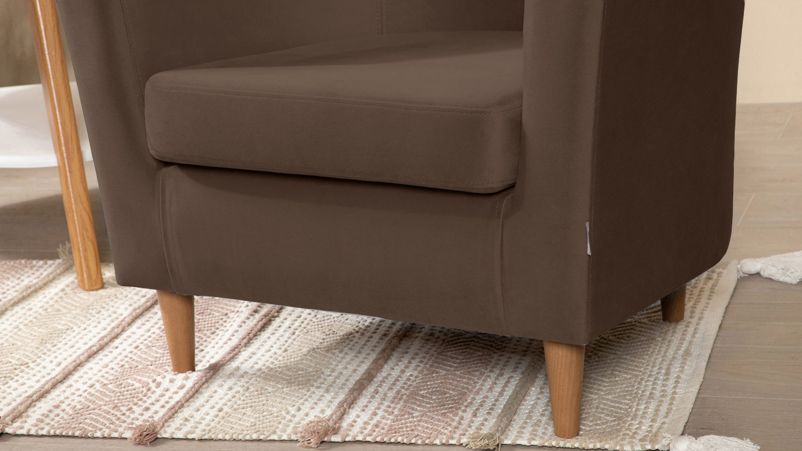 Кресло Moony Casanova Chocolate, светлые ножки 75x80 — купить в Озерце