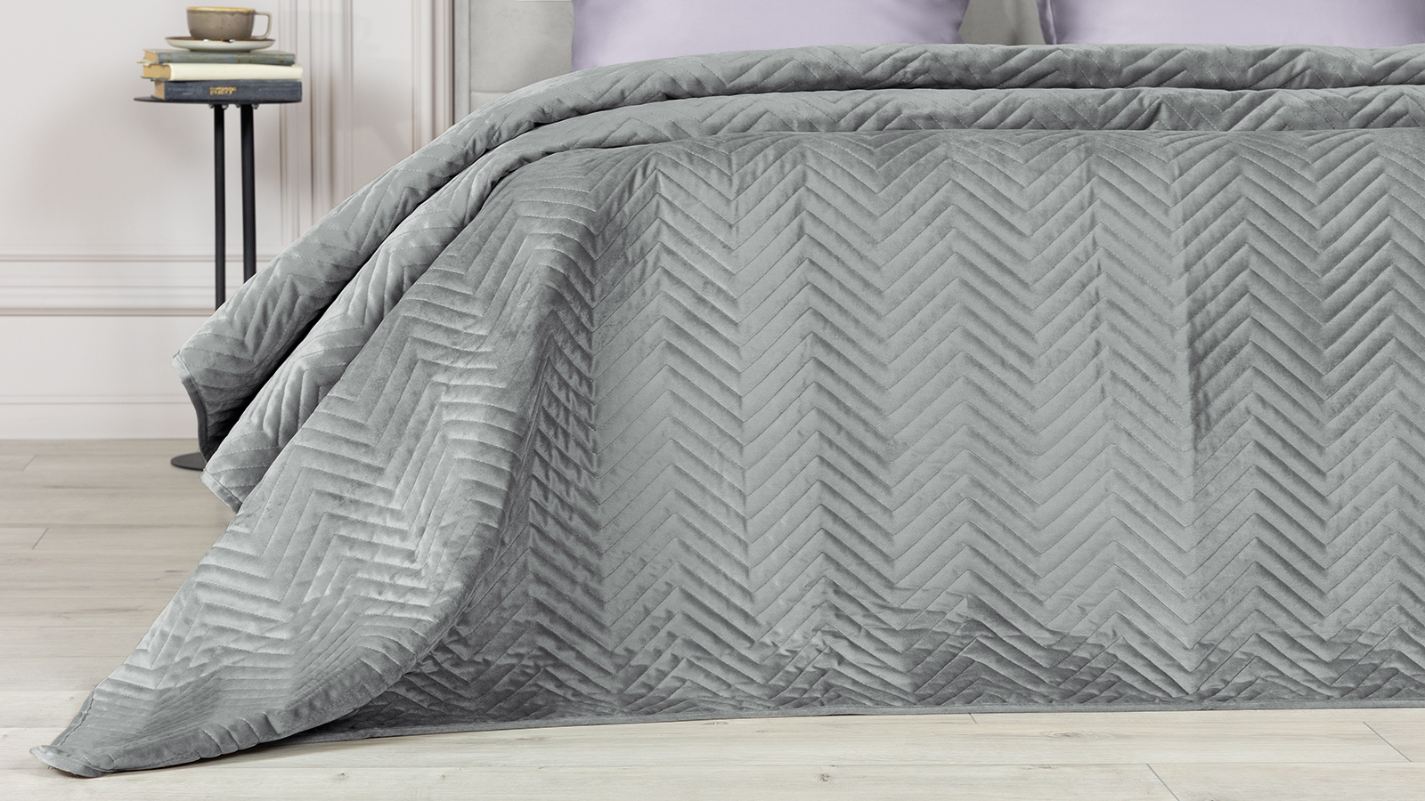 Покрывало стеганое Velvet Edition (геометрия), цвет Платина 240x260 в мебель-центре Озерцо
