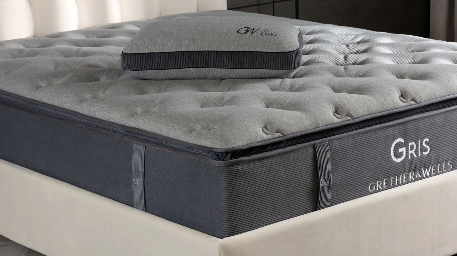 Подушка Grether&Wells Gris 60*39 60x39 в мебель-центре Озерцо