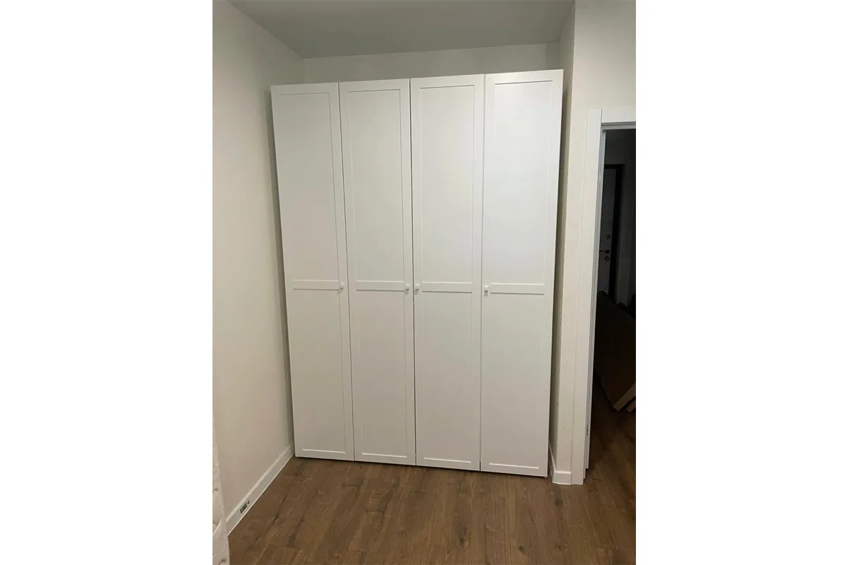 Шкаф для одежды и белья Харрис 60 с 4 глухими дверями (Белый) в мебель-центре Озерцо