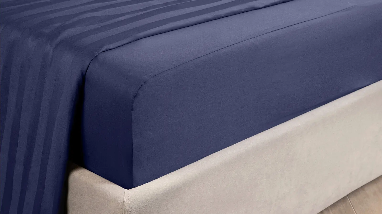 Простынь на резинке Askona Comfort, Глубокий синий 140x200 в мебель-центре Озерцо