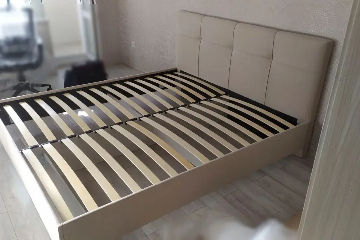 Кровать Каприз на латах 160х200 (Newtone Light BEIGE (светло-бежевый)) - купить в Озерце