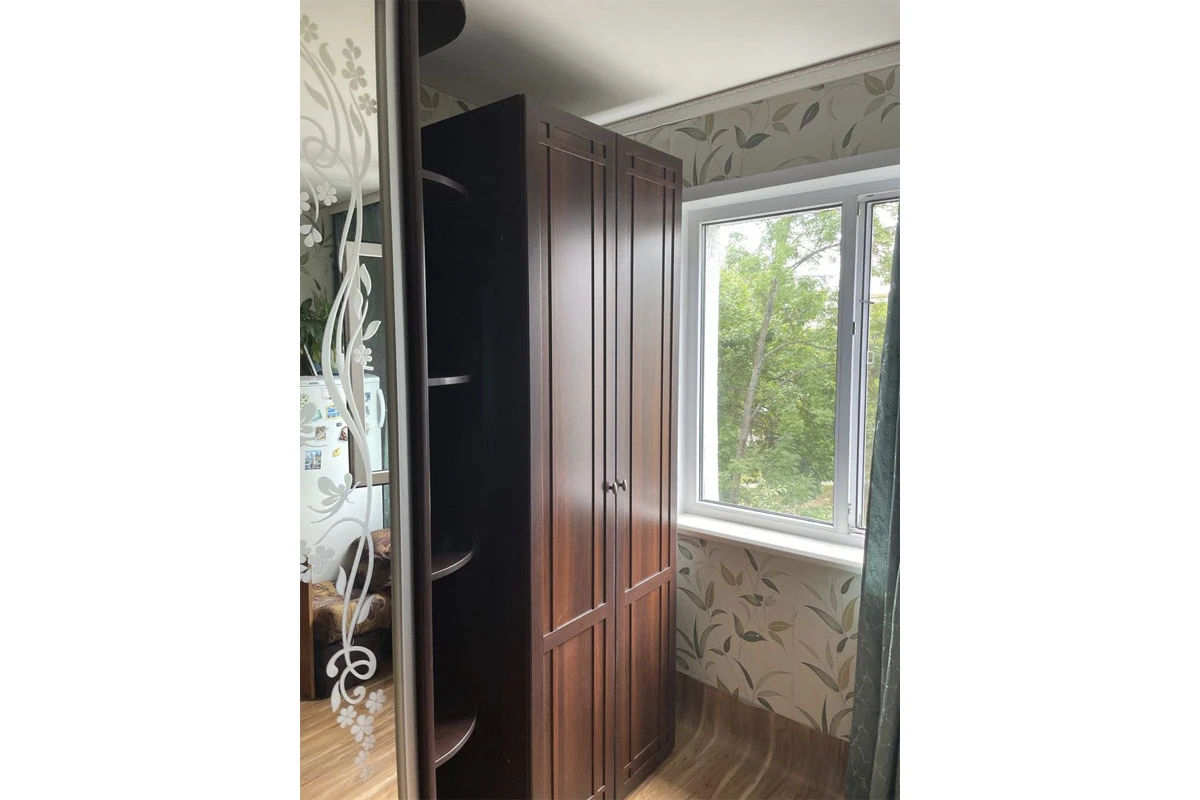 Sherlock 62 Шкаф для одежды орех шоколадный в мебель-центре Озерцо