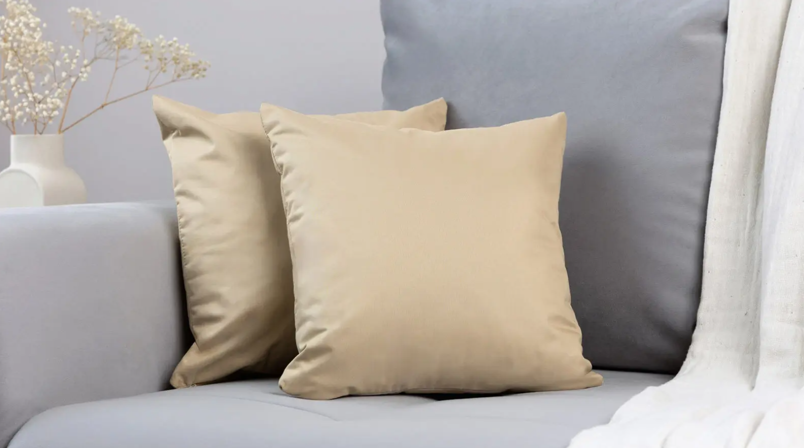 Подушка декоративная Glossy 40x40, цвет Бежевый в мебель-центре Озерцо