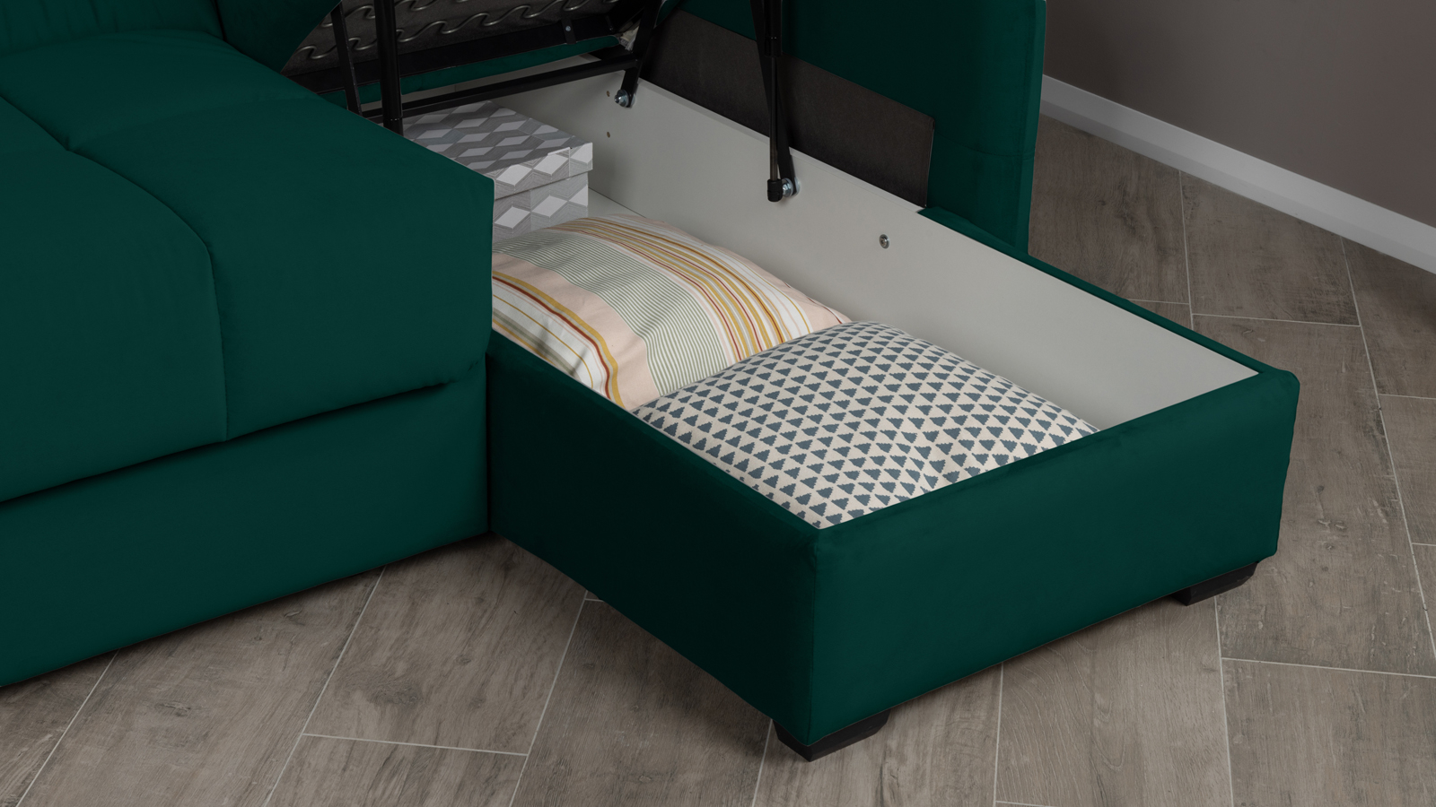 Диван угловой Domo Pro с мягкими подлокотниками, стежка квадрат, ткань Sky Velvet 42 140x216 — купить в Озерце