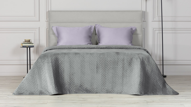 Покрывало стеганое Velvet Edition (геометрия), цвет Платина 240x260 в мебель-центре Озерцо