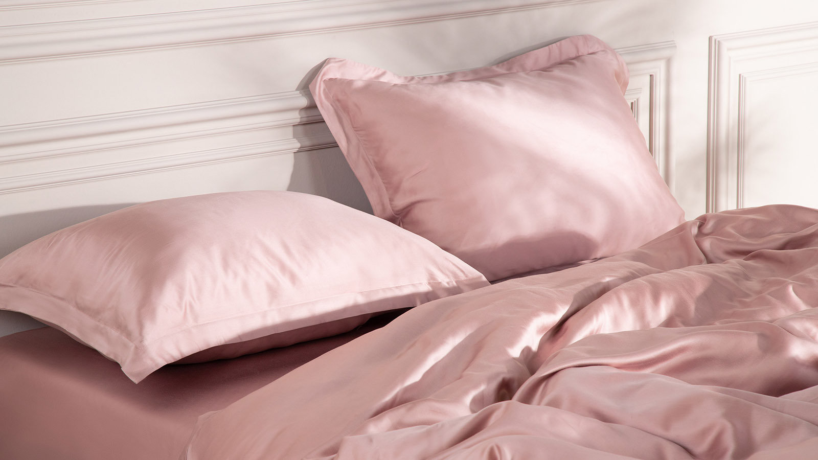 Простынь на резинке Comfort Solid Tencel, цвет Розовое золото 90x200 в мебель-центре Озерцо
