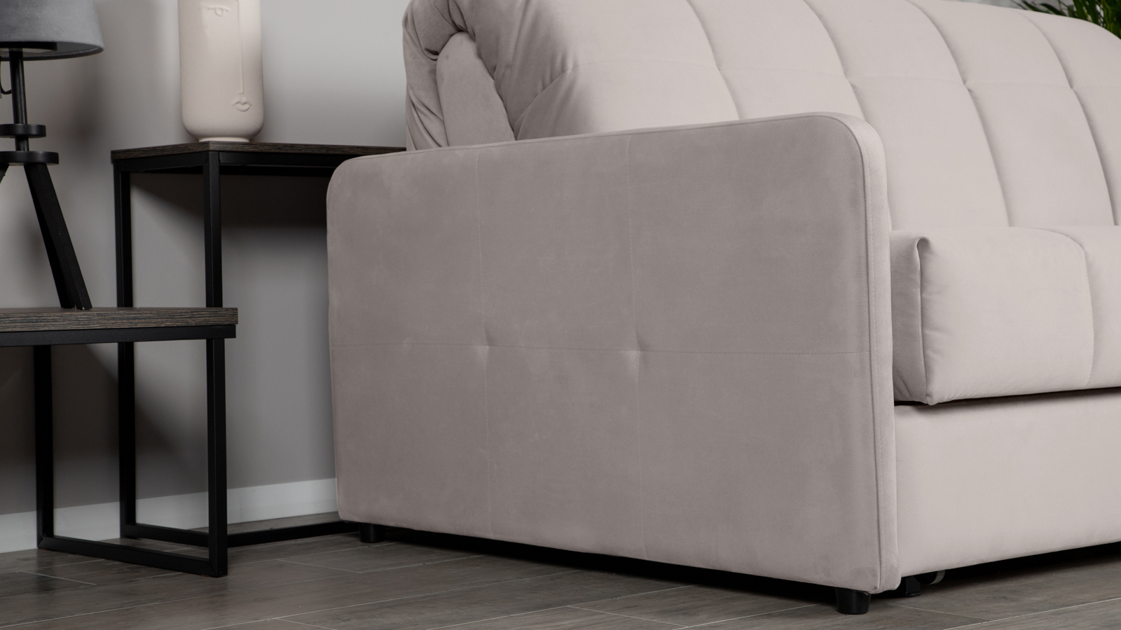 Диван - кровать Domo Pro с узкими подлокотниками, стежка квадрат, ткань Casanova Grey 180x216 — купить в Озерце