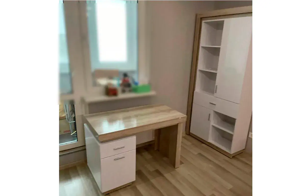 Стол письменный Люмен 21 (Дуб сакраменто/Белый снег) — Мебель-центр Озерцо