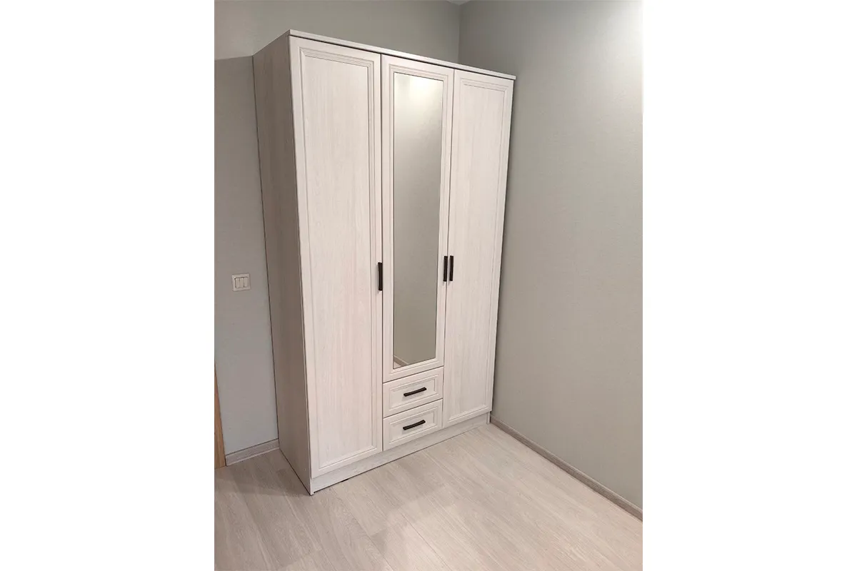 ПРИНЦЕССА Шкаф трёхстворчатый в мебель-центре Озерцо