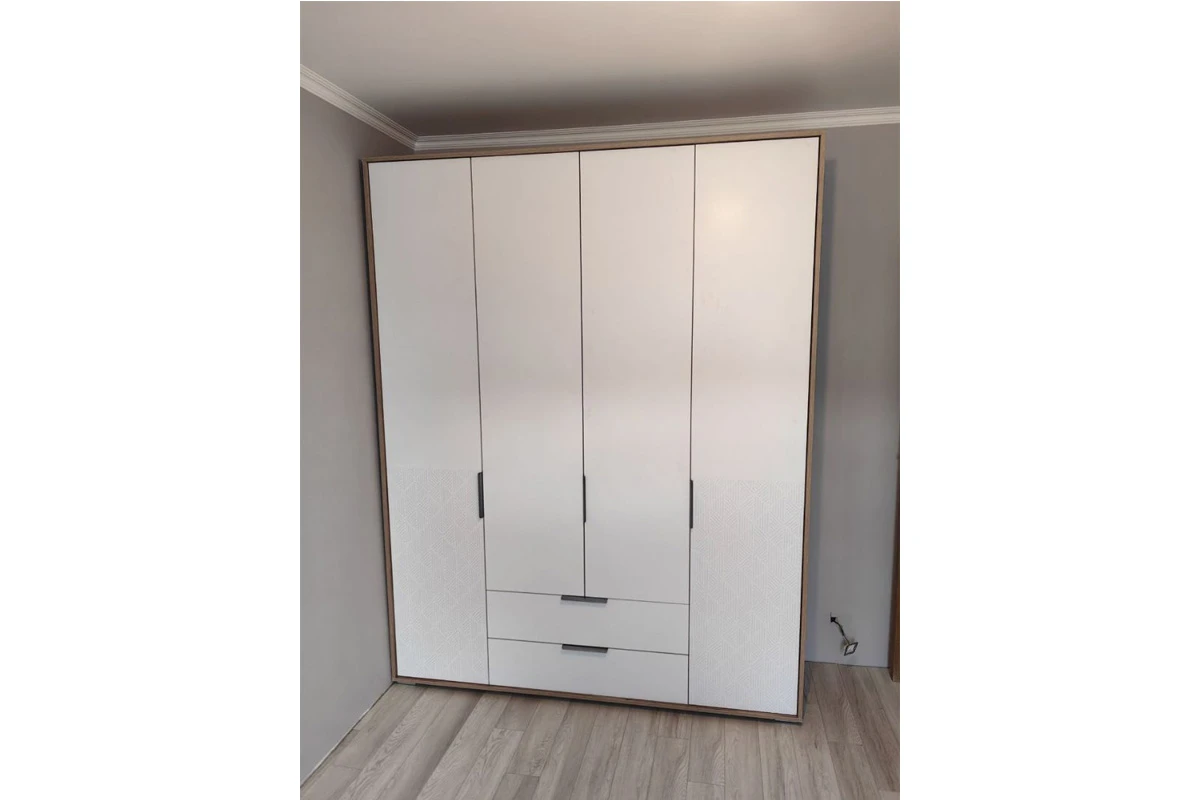 Шкаф четырехдверный Николь Мод.8 (Белый/Дуб Альпийский) в мебель-центре Озерцо