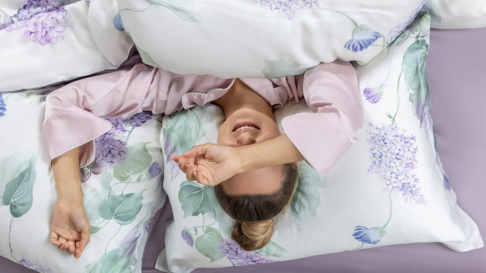 Постельное белье Trend Tencel Lilac 200x220, без простыни в мебель-центре Озерцо