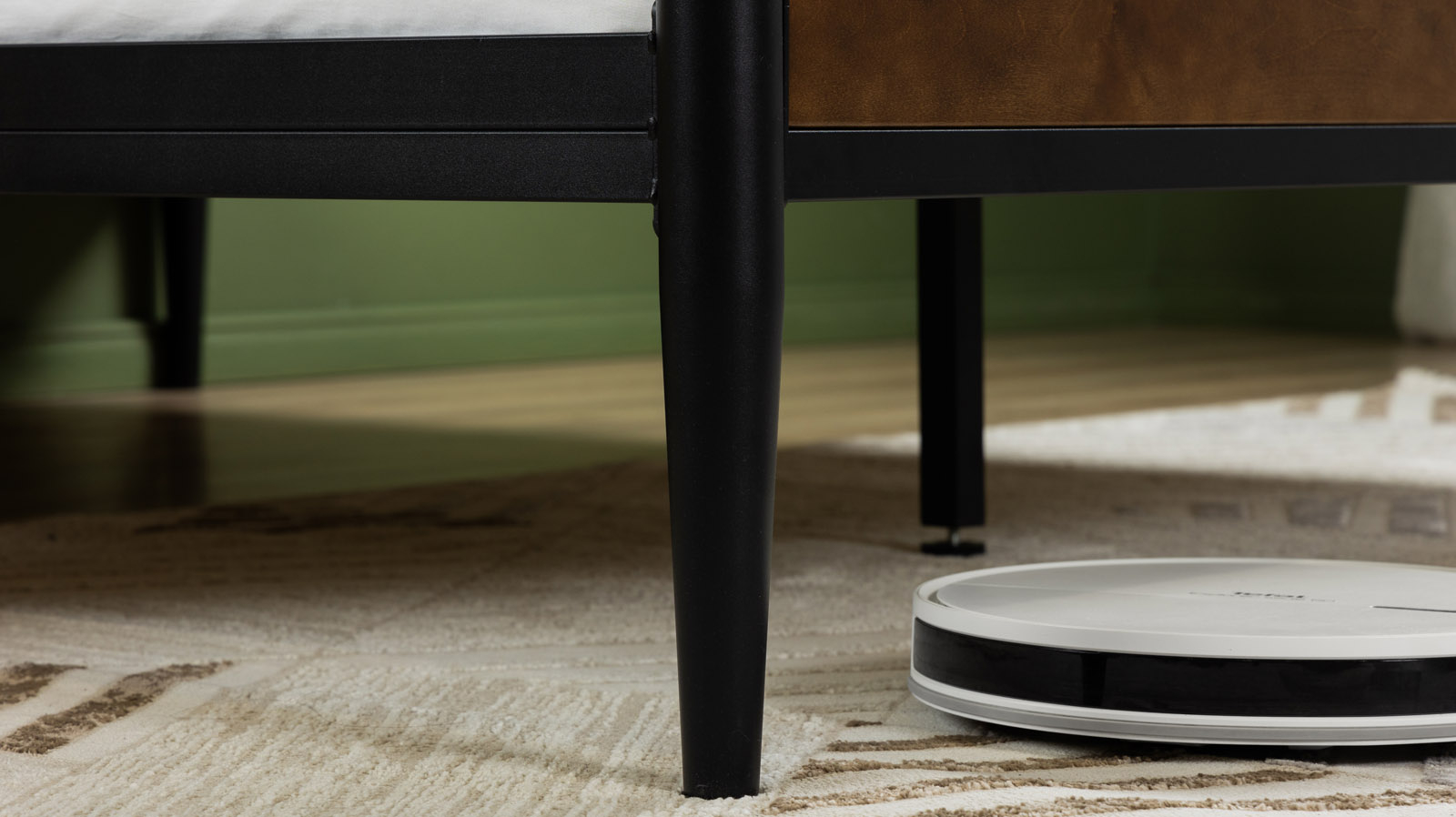 Кровать Tiara, цвет: черный шагрень+массив березы Nut 160x200 - купить в Озерце