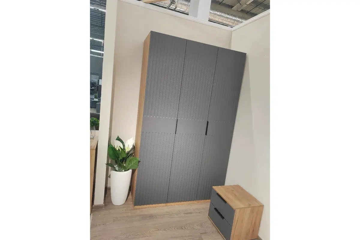 Шкаф для белья Хилтон (Дуб Крафт золотой/Графит матовый) в мебель-центре Озерцо