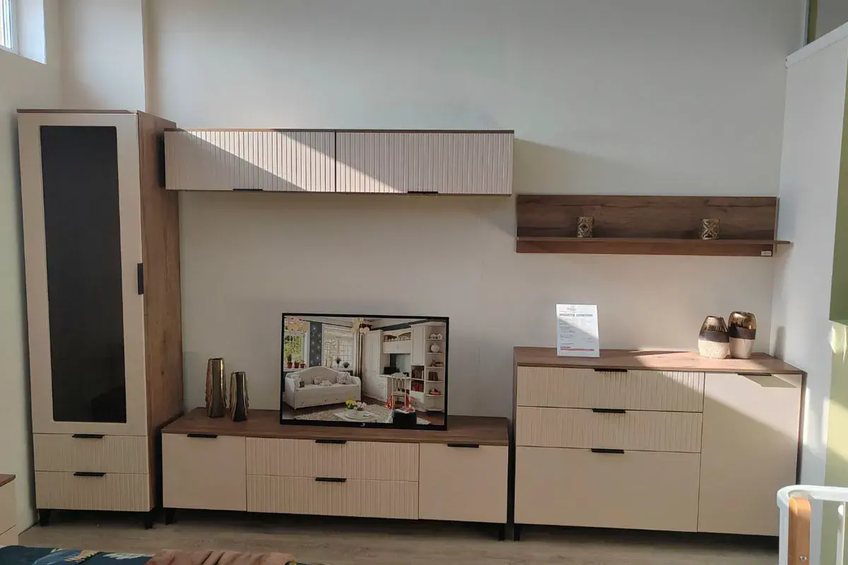 Тумба под ТВ  Тоскана с 2 дв. и 2 ящ. (Дуб табачный/Бисквит) — Мебель-центр Озерцо