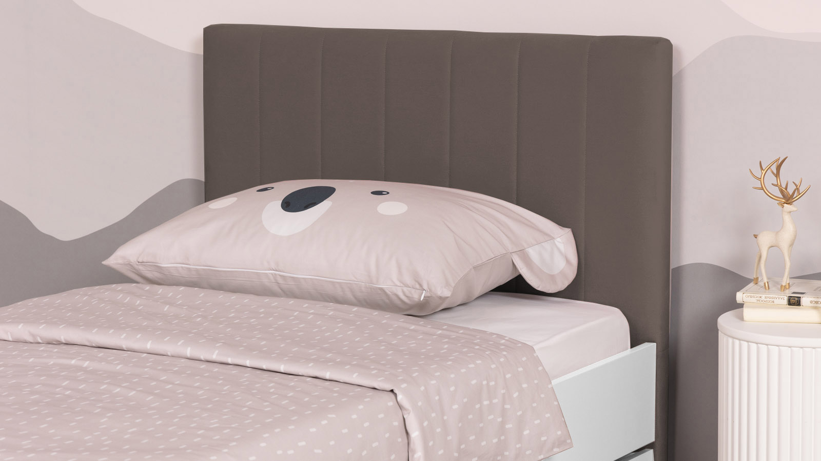 Кровать подростковая Olly, цвет: Белый базовый, Тк. Sky Velvet 02 90x200 — Мебель-центр Озерцо