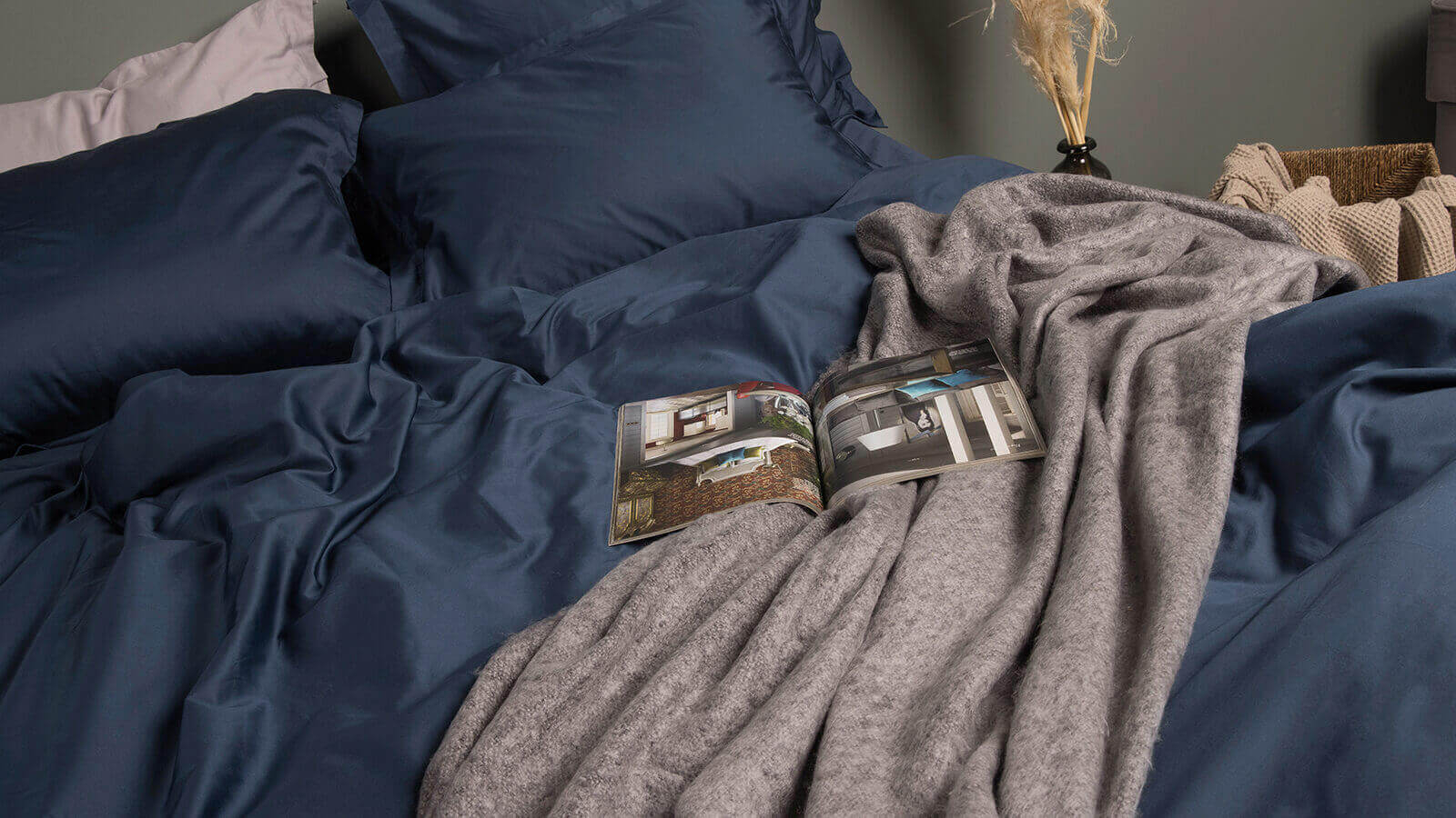 Постельное белье Home Navy Blue 140x205, без простыни в мебель-центре Озерцо