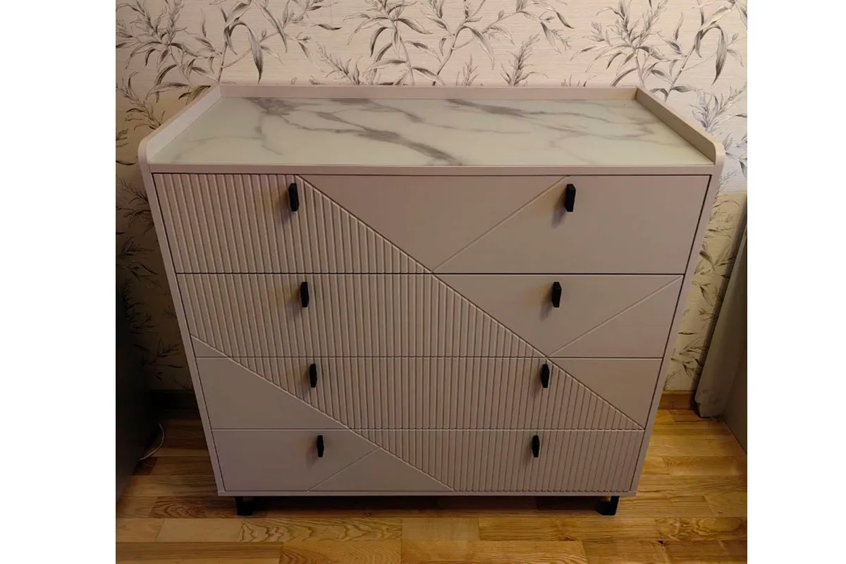 Комод Кашемир 4 ящ. (Кашемир/Сантьяго/Стекло матовое с фотопечатью) — Мебель-центр Озерцо