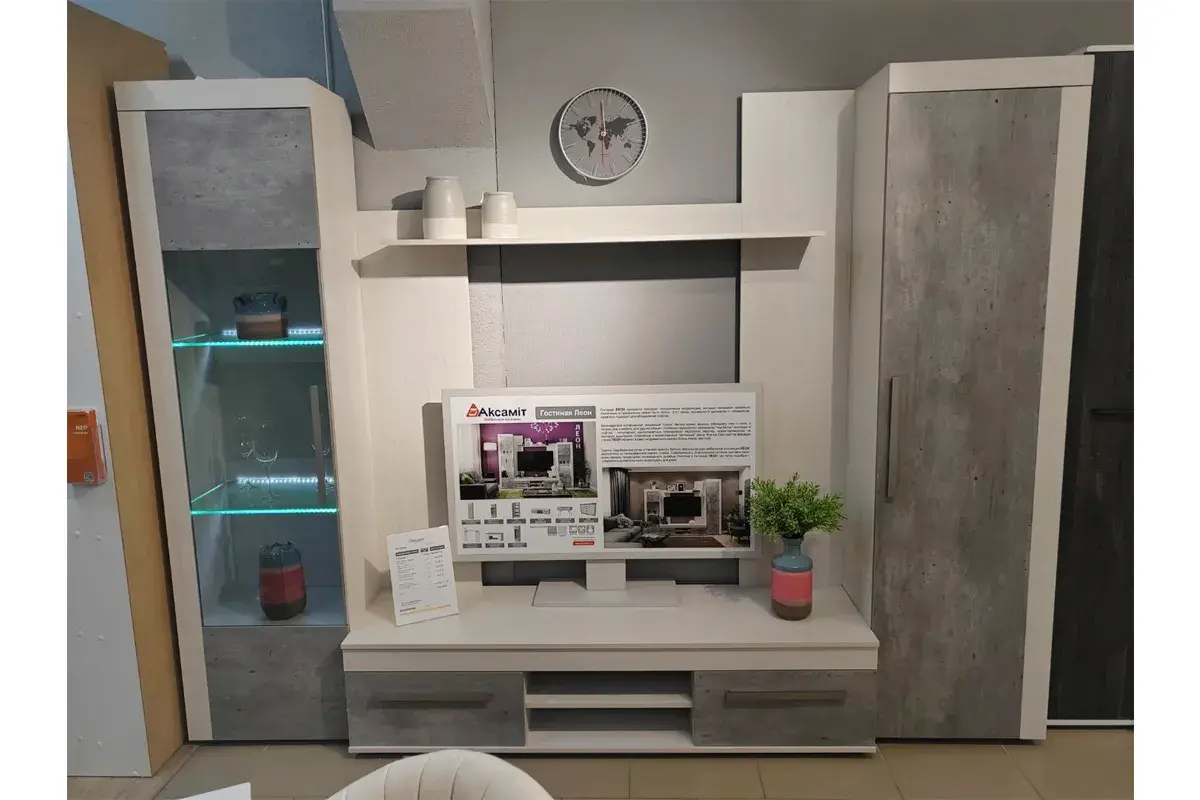 Леон 1 Витрина Высокая в мебель-центре Озерцо