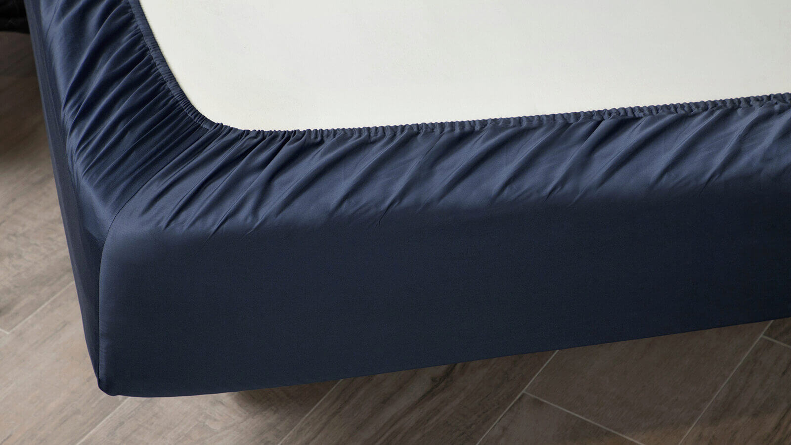 Простынь Navy Blue 180x200 в мебель-центре Озерцо