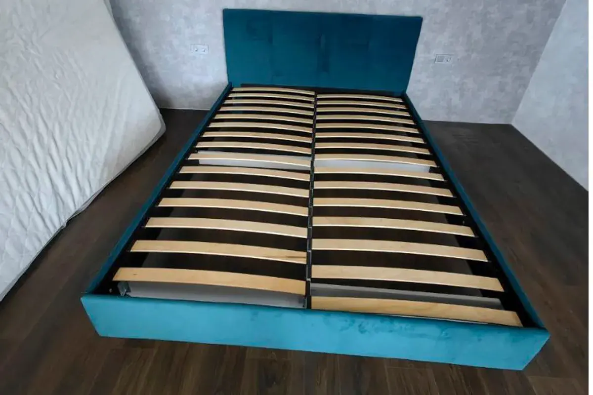 Кровать Каприз на латах 160х200 (Newtone EMERALD (зеленый)) - купить в Озерце