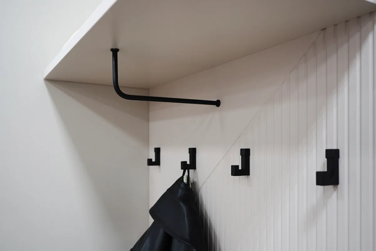 Прихожая Кашемир №2 (Кашемир/Сантьяго/Neo 02) - заказать на Ozerco.com Прихожая Кашемир №2 (Кашемир/Сантьяго/Neo 02) — Мебель-центр Озерцо